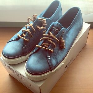 Size 8.5 Sperrys NEVER WORN